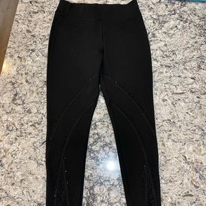 Leggings with subtle embellishments on front……like new